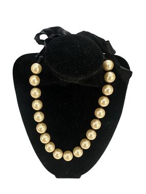 VTG Glass Pearl & Ribbon Necklace